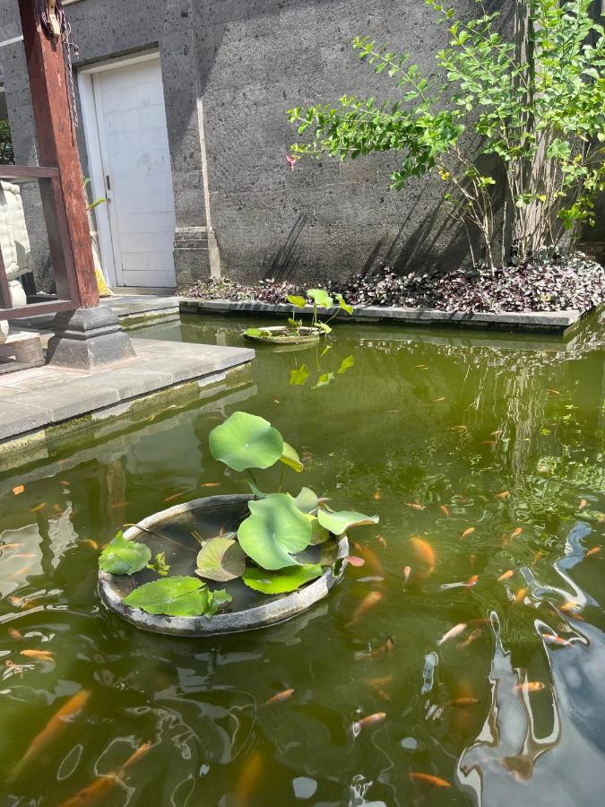 Private Suite In A Kids Friendly Big Shared Villa In Canggu Ngoại thất bức ảnh