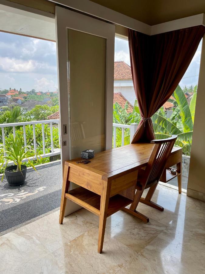 Private Suite In A Kids Friendly Big Shared Villa In Canggu Ngoại thất bức ảnh